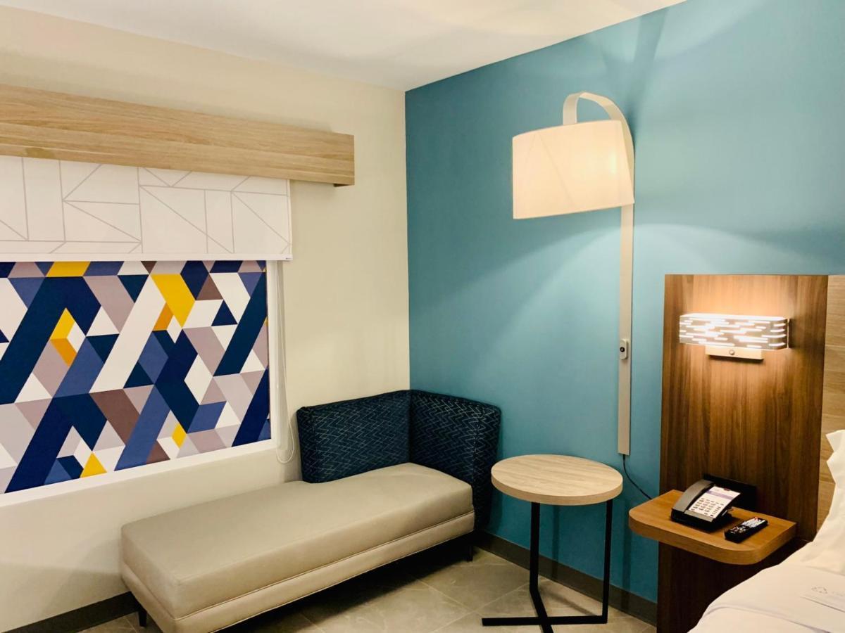 Holiday Inn Express - Guadalajara Vallarta Poniente By Ihg Zapopan Dış mekan fotoğraf