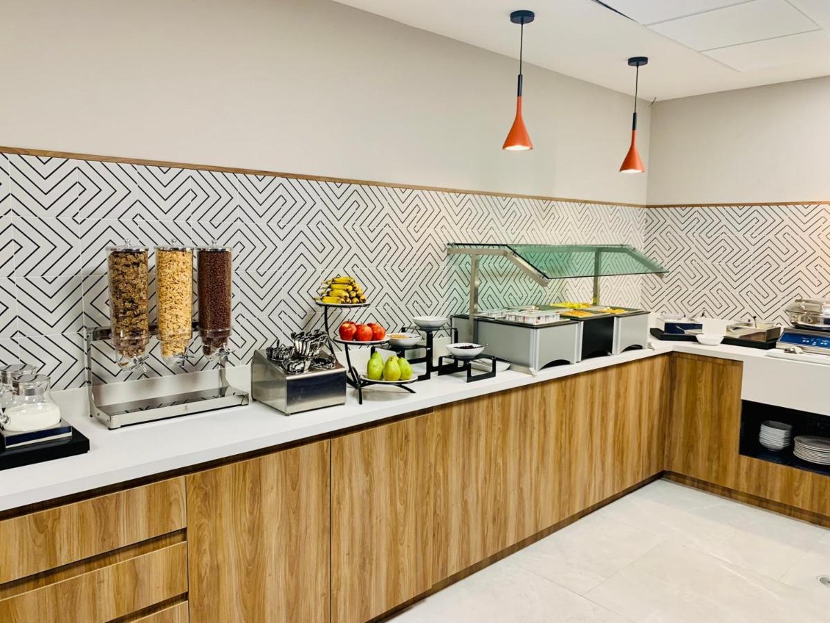 Holiday Inn Express - Guadalajara Vallarta Poniente By Ihg Zapopan Dış mekan fotoğraf